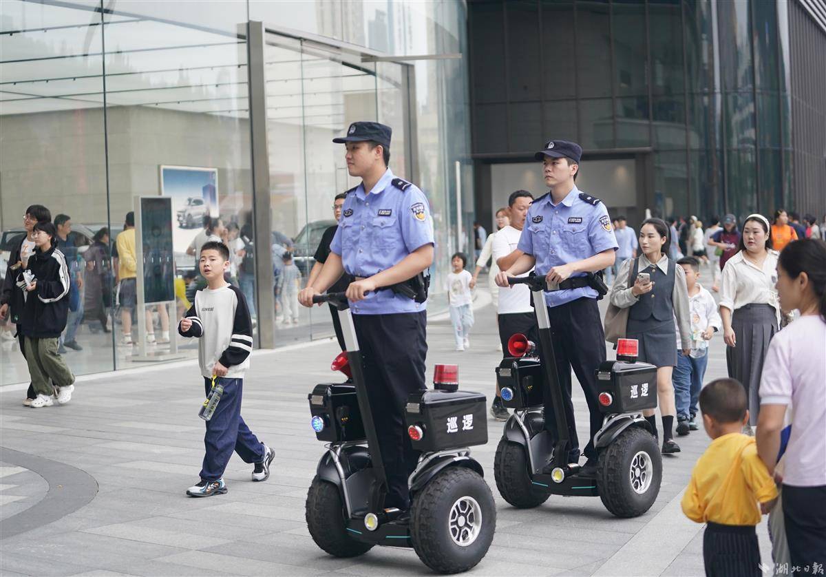 奥马皇冠